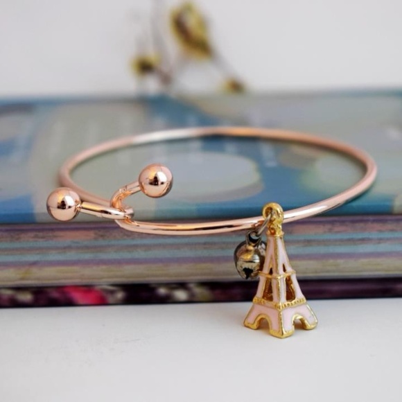 Jewelry - NEW Effiel Tower bell bangle